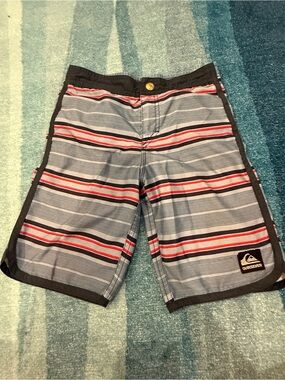 Quiksilver Boy’s Board Shorts with Red and Navy Stripes size 7
